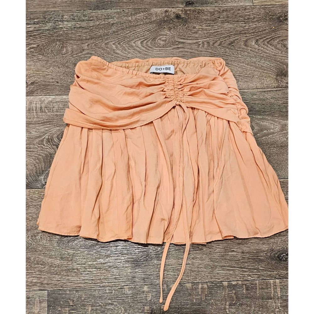 Do+Be Ruffle Pleated Mini Skort Skirt Peach Color Drawstring NEW Size Small